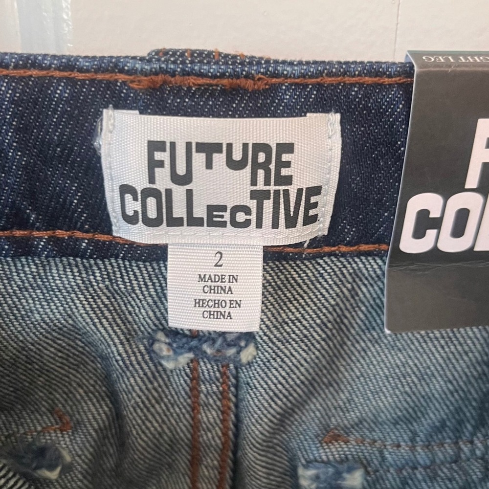 NWT Future Collective Straight Leg Cropped Carpenter Jeans Size 2 Dark Wash - Picture 6 of 6